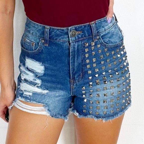Hot Kiss studded high waist jean shorts size 1 - Picture 1 of 5